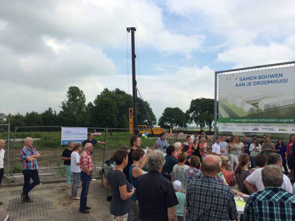 Eerste paal CPO Langerak